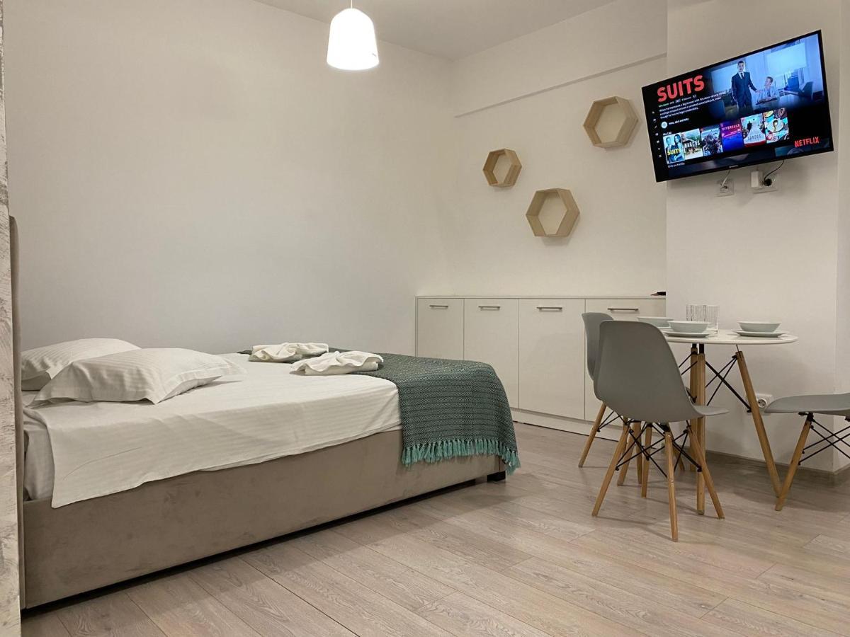 Studios & Apartments Palas By Glam At Lazar Towers 이아시 외부 사진