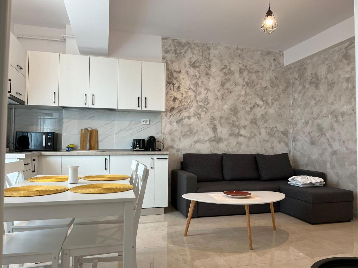 Studios & Apartments Palas By Glam At Lazar Towers 이아시 외부 사진