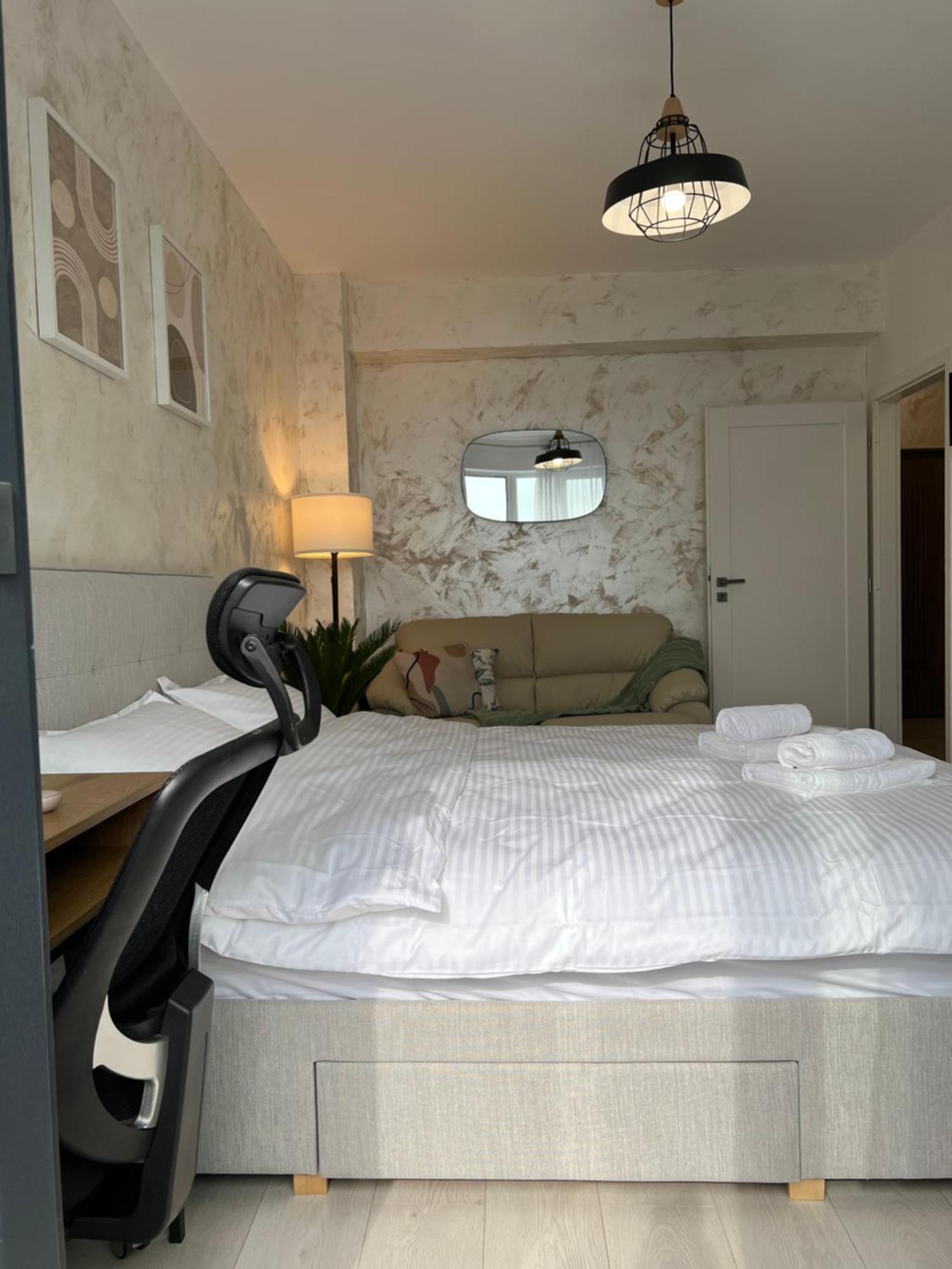 Studios & Apartments Palas By Glam At Lazar Towers 이아시 외부 사진