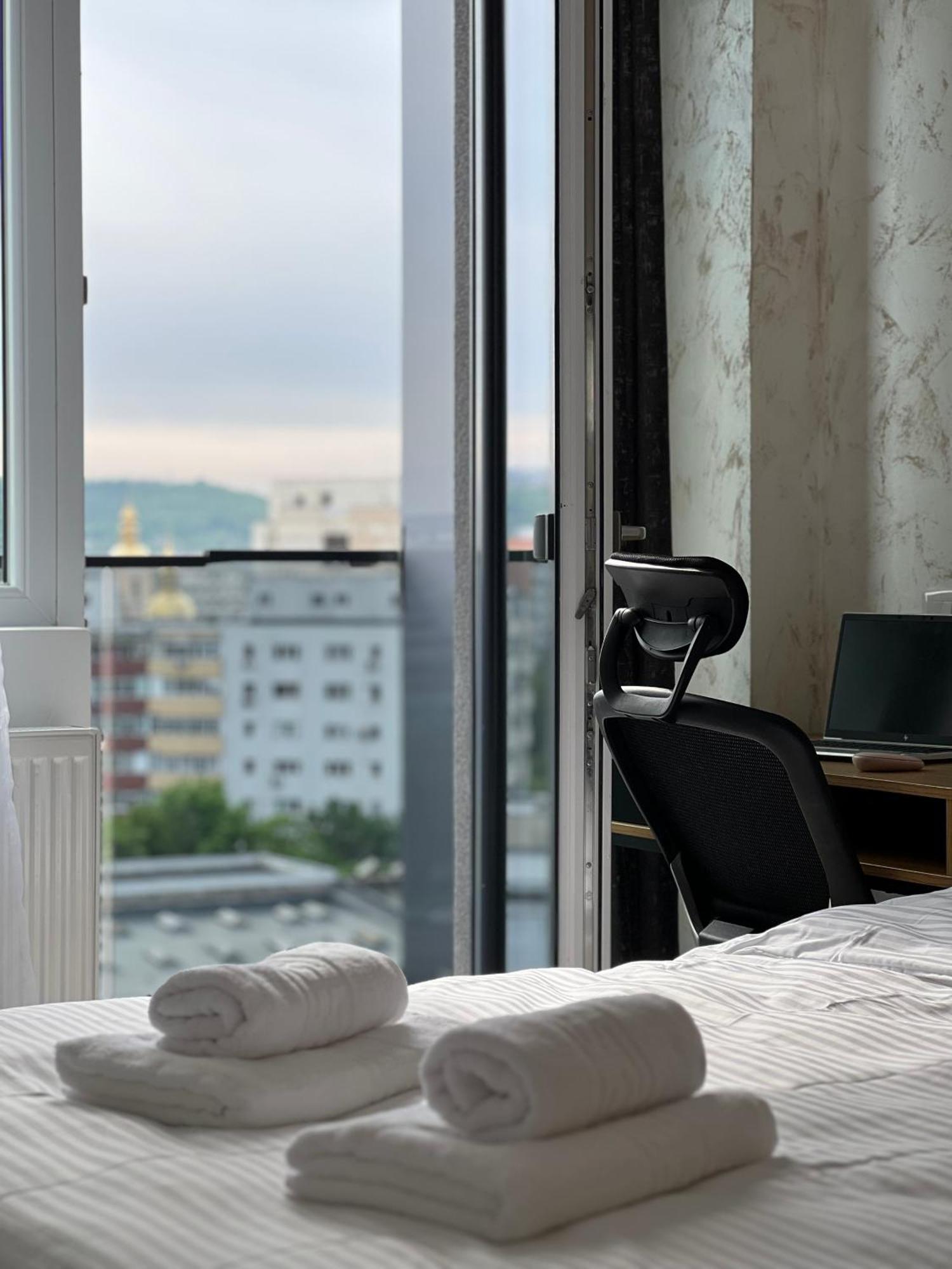 Studios & Apartments Palas By Glam At Lazar Towers 이아시 외부 사진