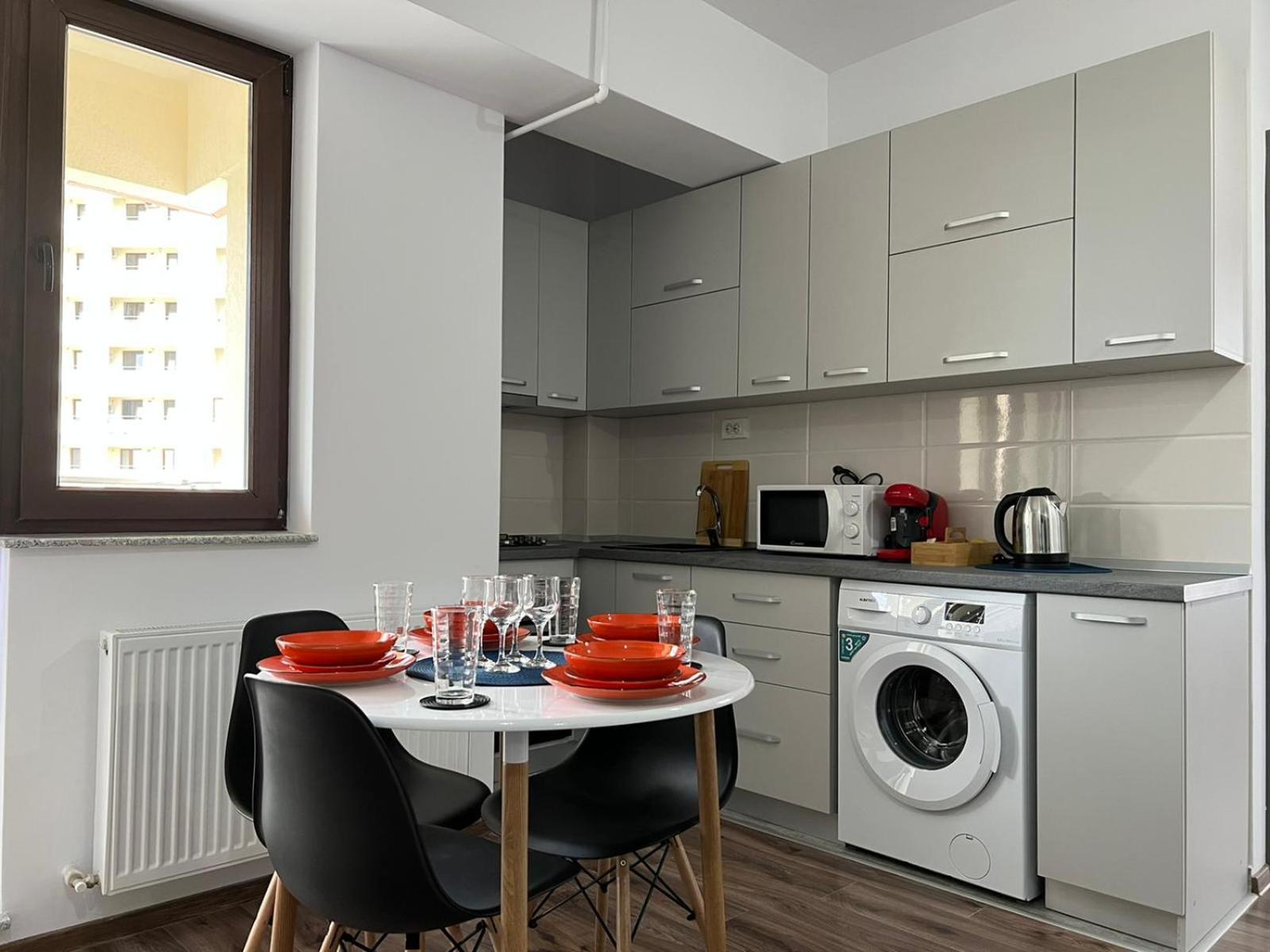 Studios & Apartments Palas By Glam At Lazar Towers 이아시 외부 사진