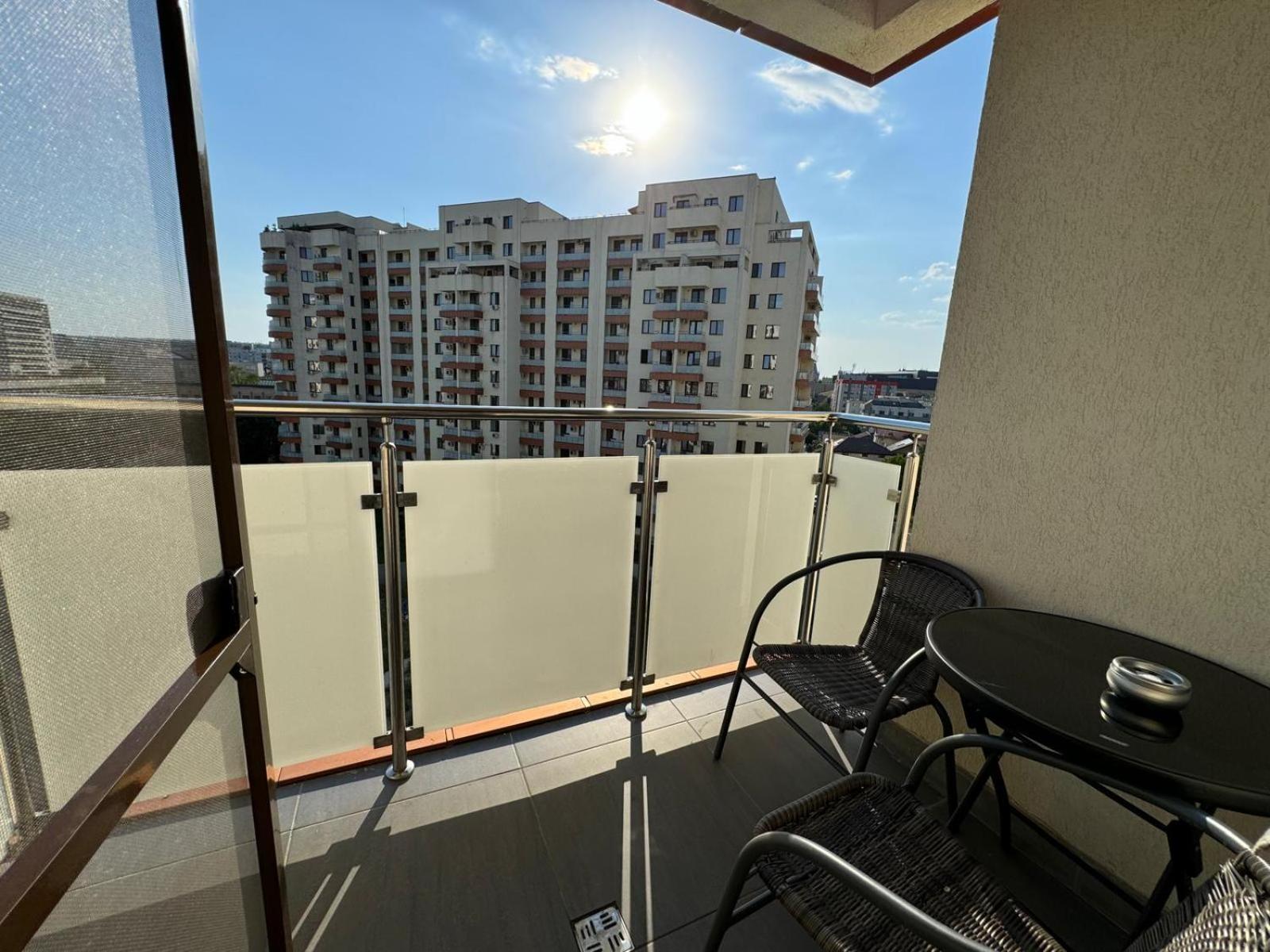 Studios & Apartments Palas By Glam At Lazar Towers 이아시 외부 사진